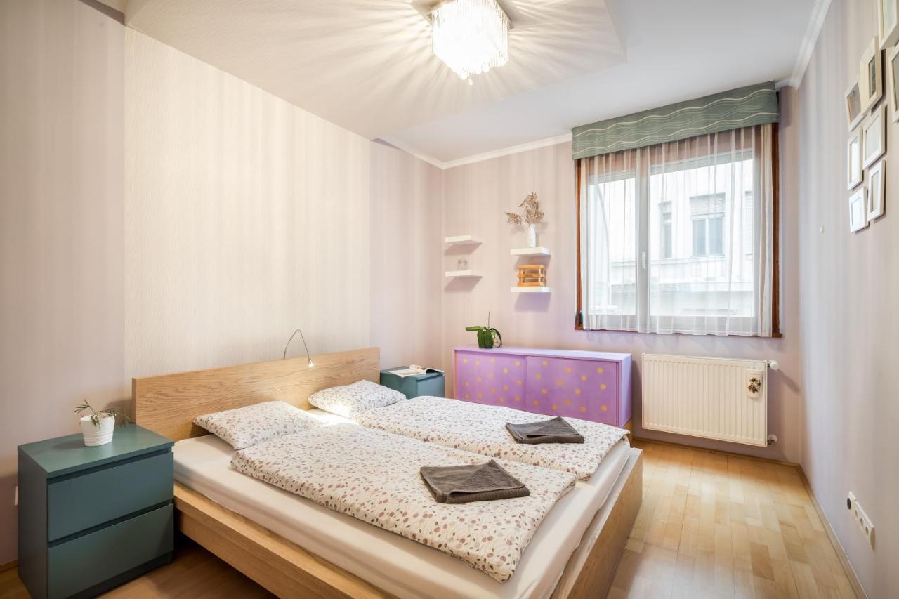 Apartment Downtown Karpat 9 Budapest Exterior foto